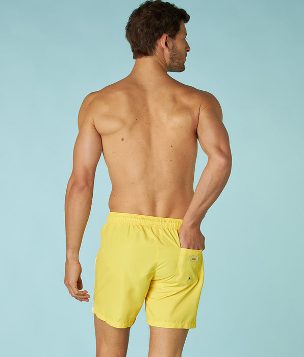DIM Pastellgelbe Badeshorts