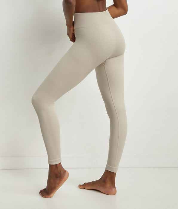 DIM Legging femme Beige en maille côtelée Dim Comfywear