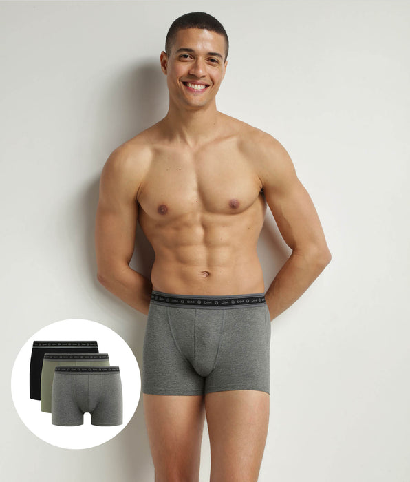 DIM 3er-Pack Herren-Boxershorts aus Bio-Baumwolle in Schwarz, Anthrazit und Grün. Dim Good