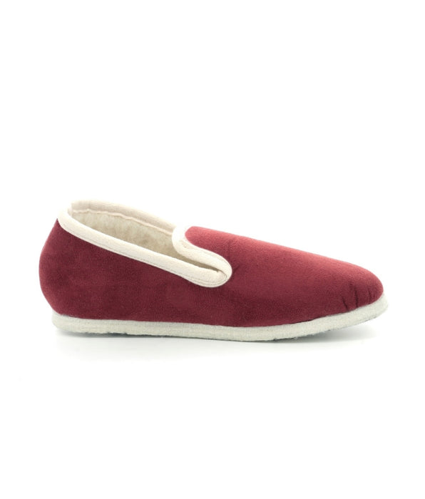 DIM Ultra-soft red slippers
