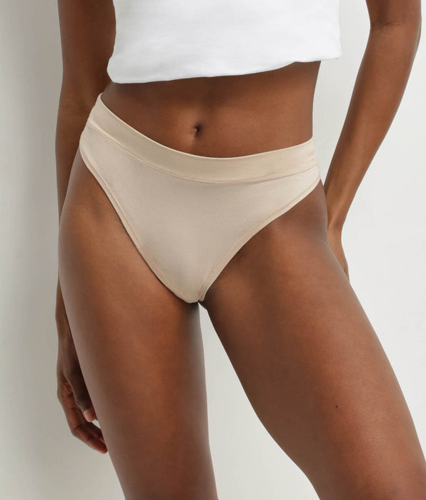 DIM Women's thong in modal cotton Nude Dim Comfort Collection