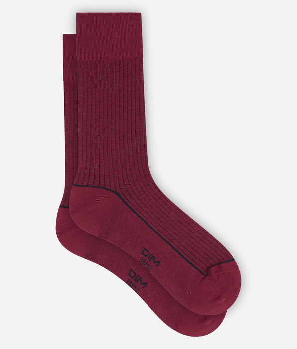 DIM Men’s ribbed cotton socks in sangria red La Mode