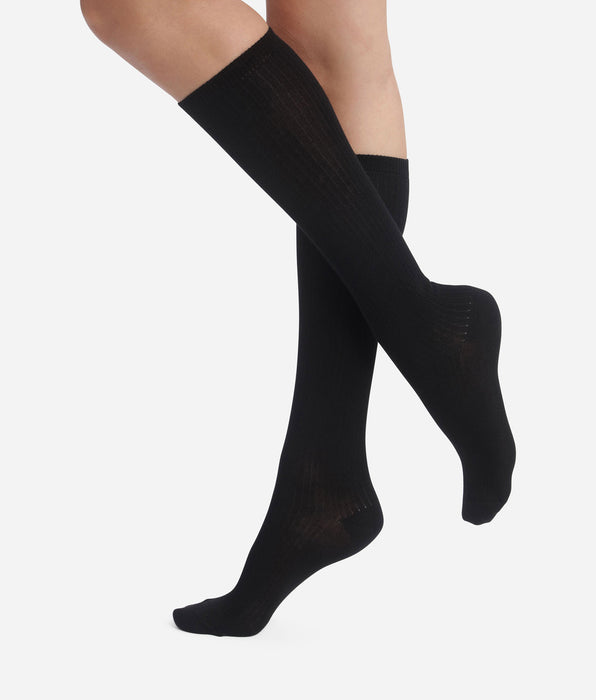 DIM Hohe gerippte Socken aus Baumwolle Schwarz Dim Modal