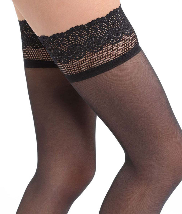 DIM Black DIM Up Nude Sensation Semi-Opaque 25 hold ups