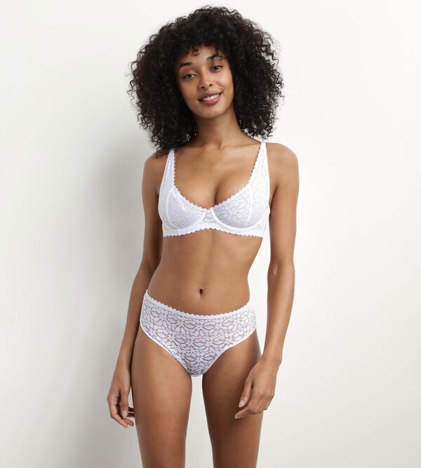 Wireless floral lace bra in white Daily Dentelle