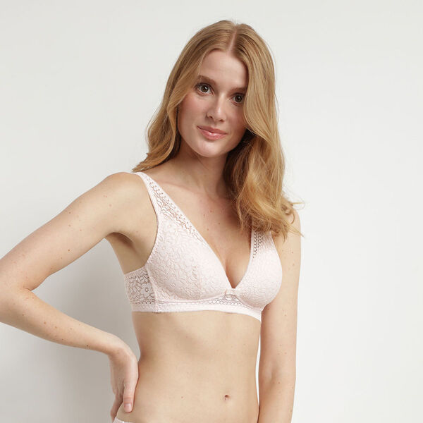 Cotton Bloom – underwired bra with lace made from recycled