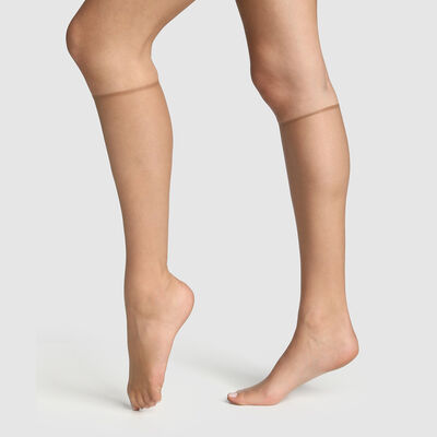 Teint de Soleil 17 natural look bronzer knee highs in tan, , DIM
