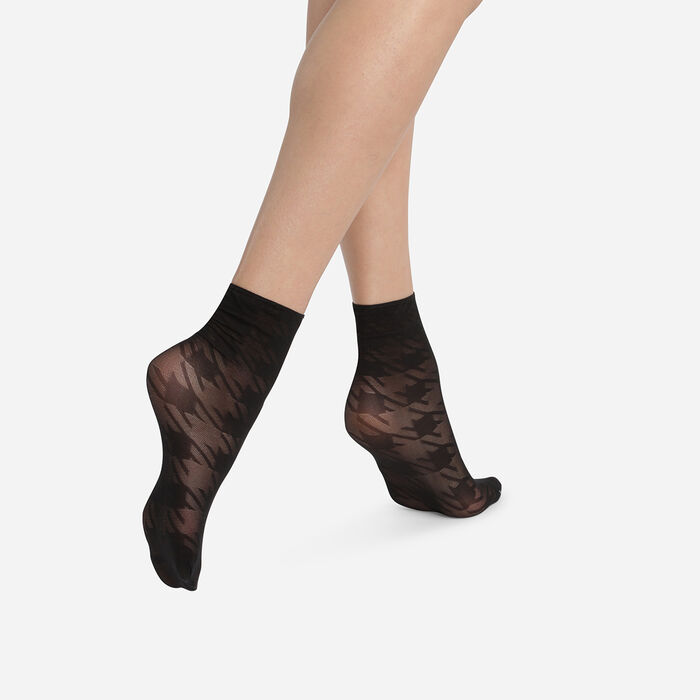 Women's Black Dim Style sheer ankle socks with a large rooster foot pattern, , DIM