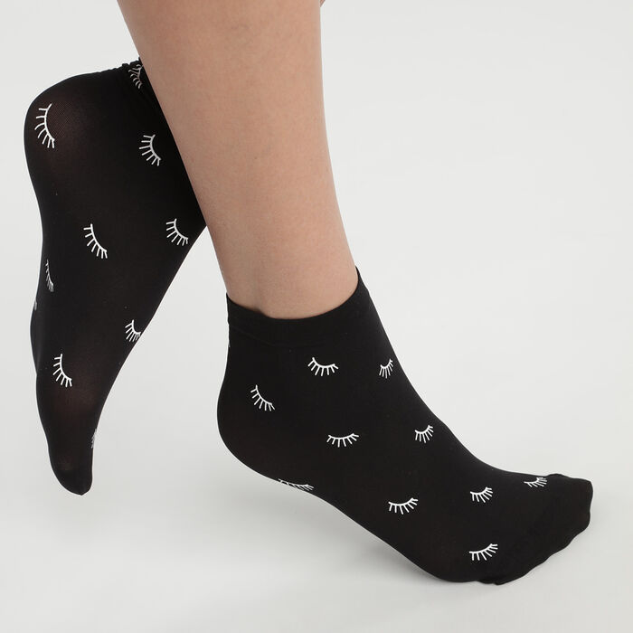 Women's opaque Black Dim Style sheer ankle socks with a white wink pattern, , DIM